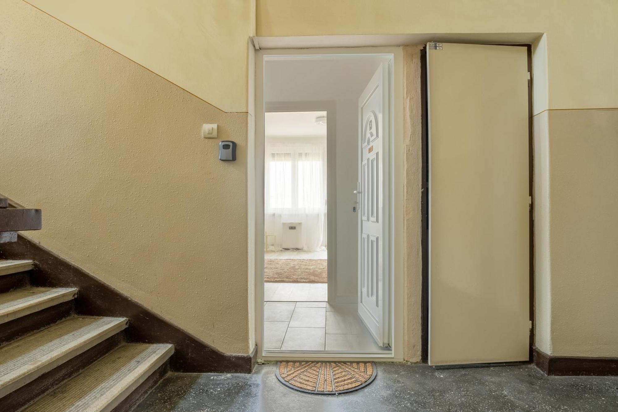 Malompark Apartman With Free Parking Debrecen Exterior foto