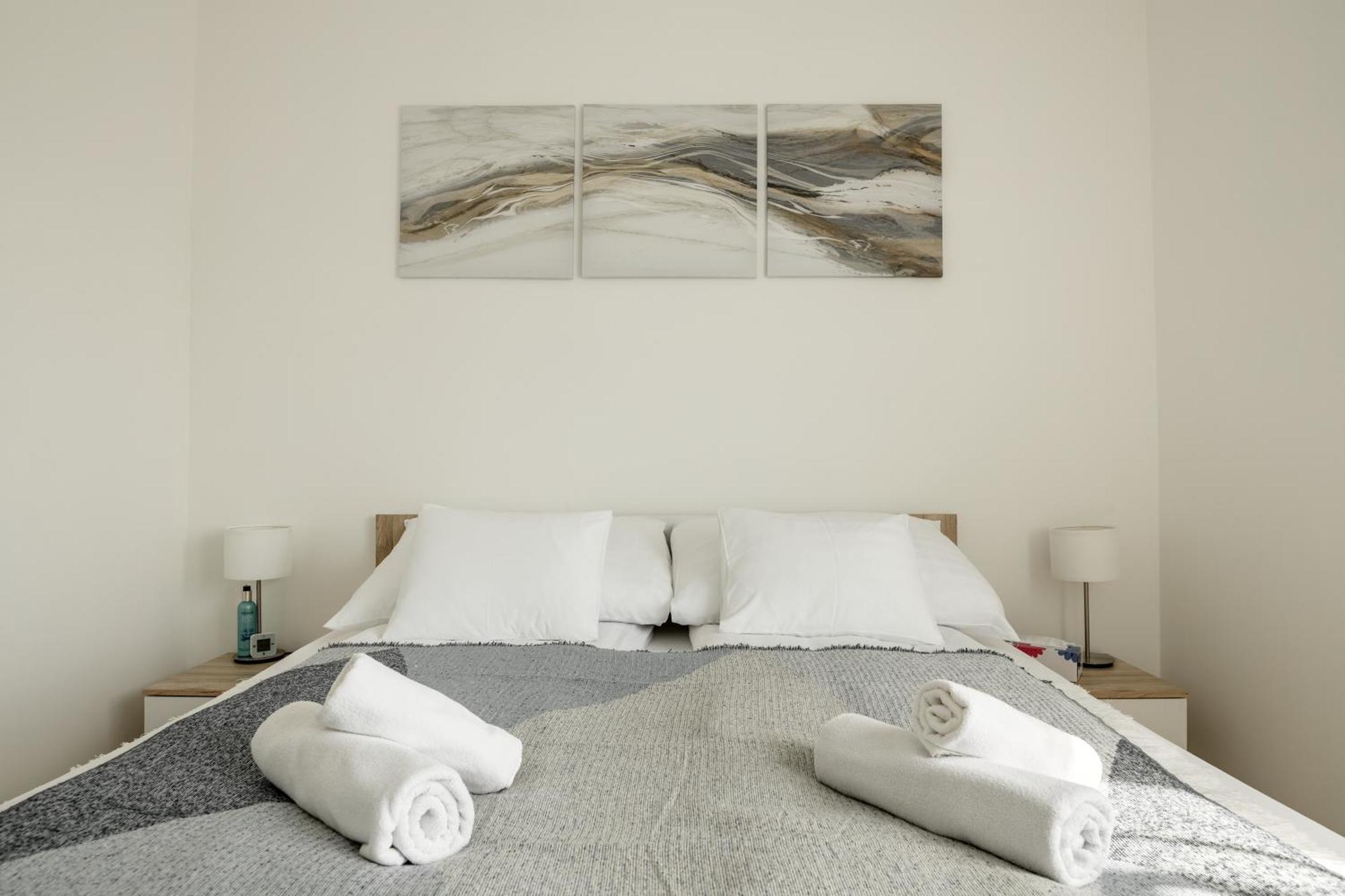 Malompark Apartman With Free Parking Debrecen Exterior foto